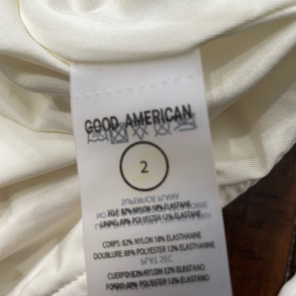 GOOD AMERICAN Leilani Halter One Piece Bathing Suit - Picture 7 of 10